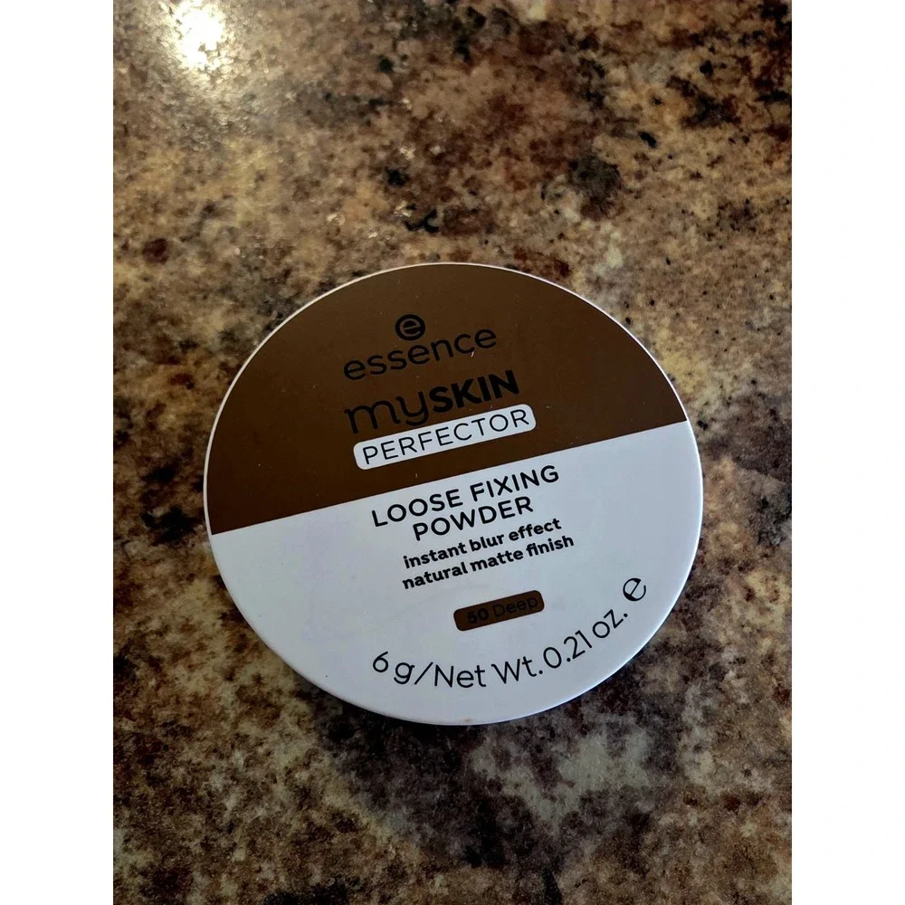 Essence MY SkIN Perfector Loose Fixing Powder. 50 DEEP. BRAND NEW!! 6G 0.21 OZ